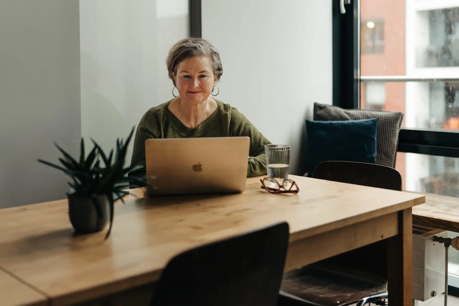 Anmeldung, visas and residence permits – What applies to you?